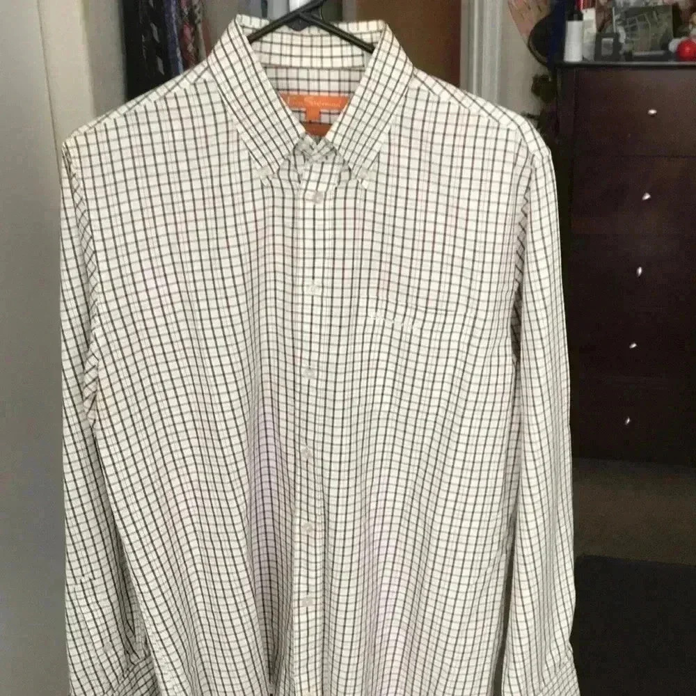 Ben Sherman Casual Button-down. Perfect for fall. “Vintage” design